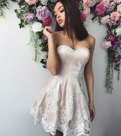 Gorsetowa sukienka na wesele